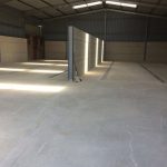 Mur, bétonnage et grilles de ventilation pour stockage de céréales (55)